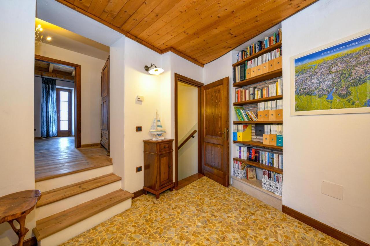 Villa Casa Nel Borgo - Casa Oliva à Tremosine Extérieur photo