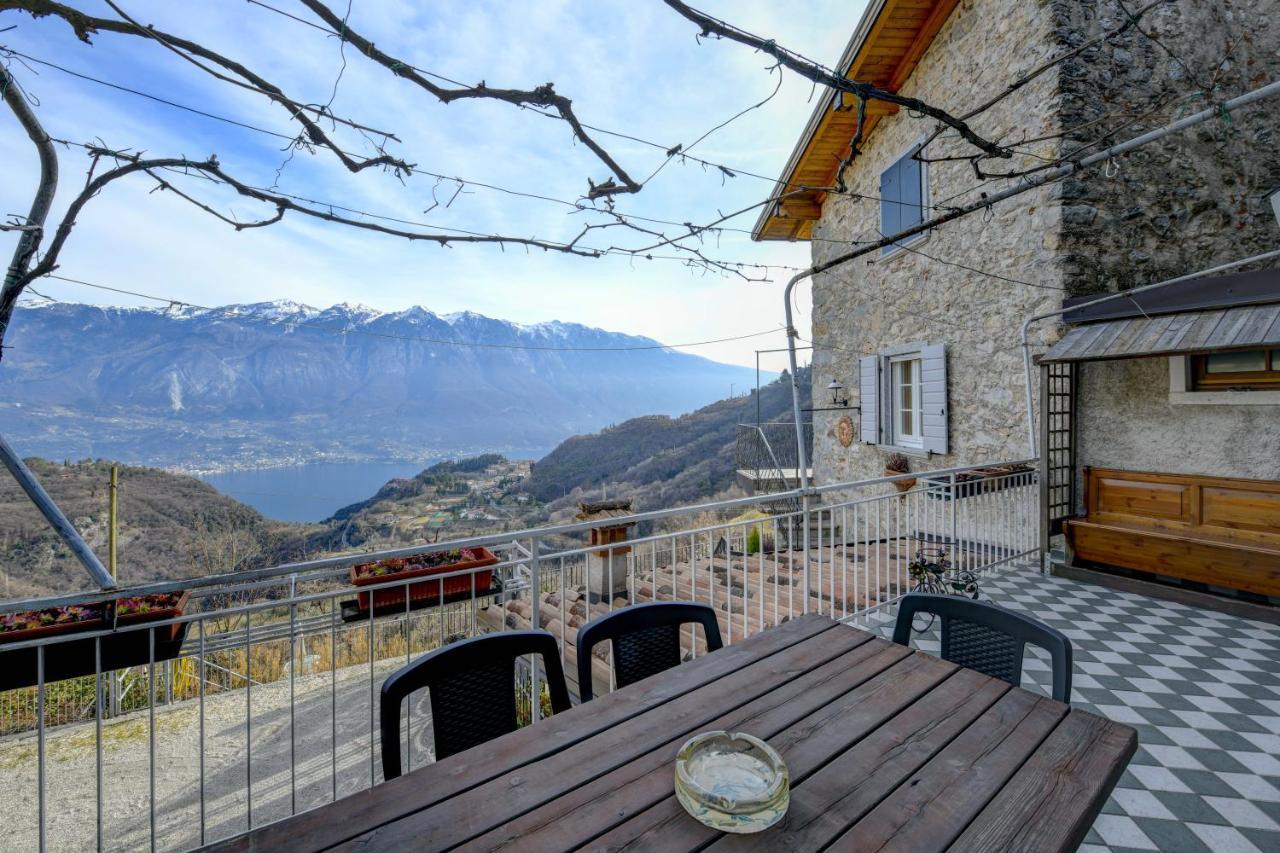Villa Casa Nel Borgo - Casa Oliva à Tremosine Extérieur photo